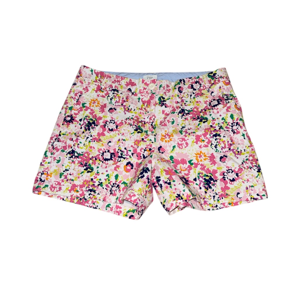 crown & ivy Pink Floral Shorts